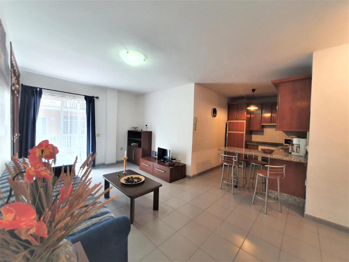 Cristi Puerto Santiago Apartment By Hrtenerife Net Пуерто де Сантяго Екстериор снимка