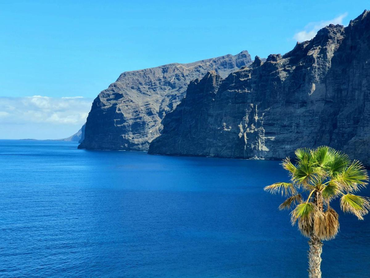 Cristi Puerto Santiago Apartment By Hrtenerife Net Пуерто де Сантяго Екстериор снимка